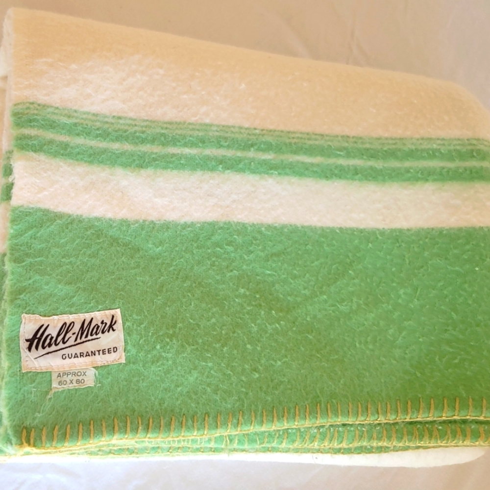 Vintage Wool Blend Blanket 60x80 - Picture 9 of 12